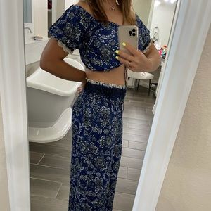 Guess two piece top and pants set